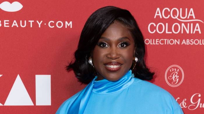 Im Alter von elf Jahren verlor Motsi Mabuse ihren Halbbruder. Nun sprach sie darüber, wie sehr sie der Verlust bis heute prägt. (Bild: 2024 Getty Images/Sebastian Reuter)