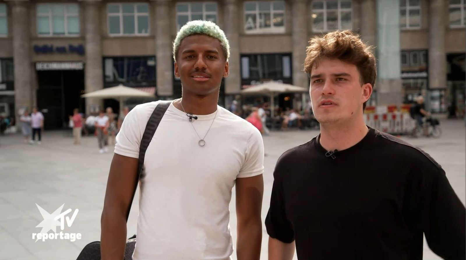 Jeremy Okoth (rechts) und Hannes Kessel haben sich ein Millionenbusiness aufgebaut. (Bild: RTL+)