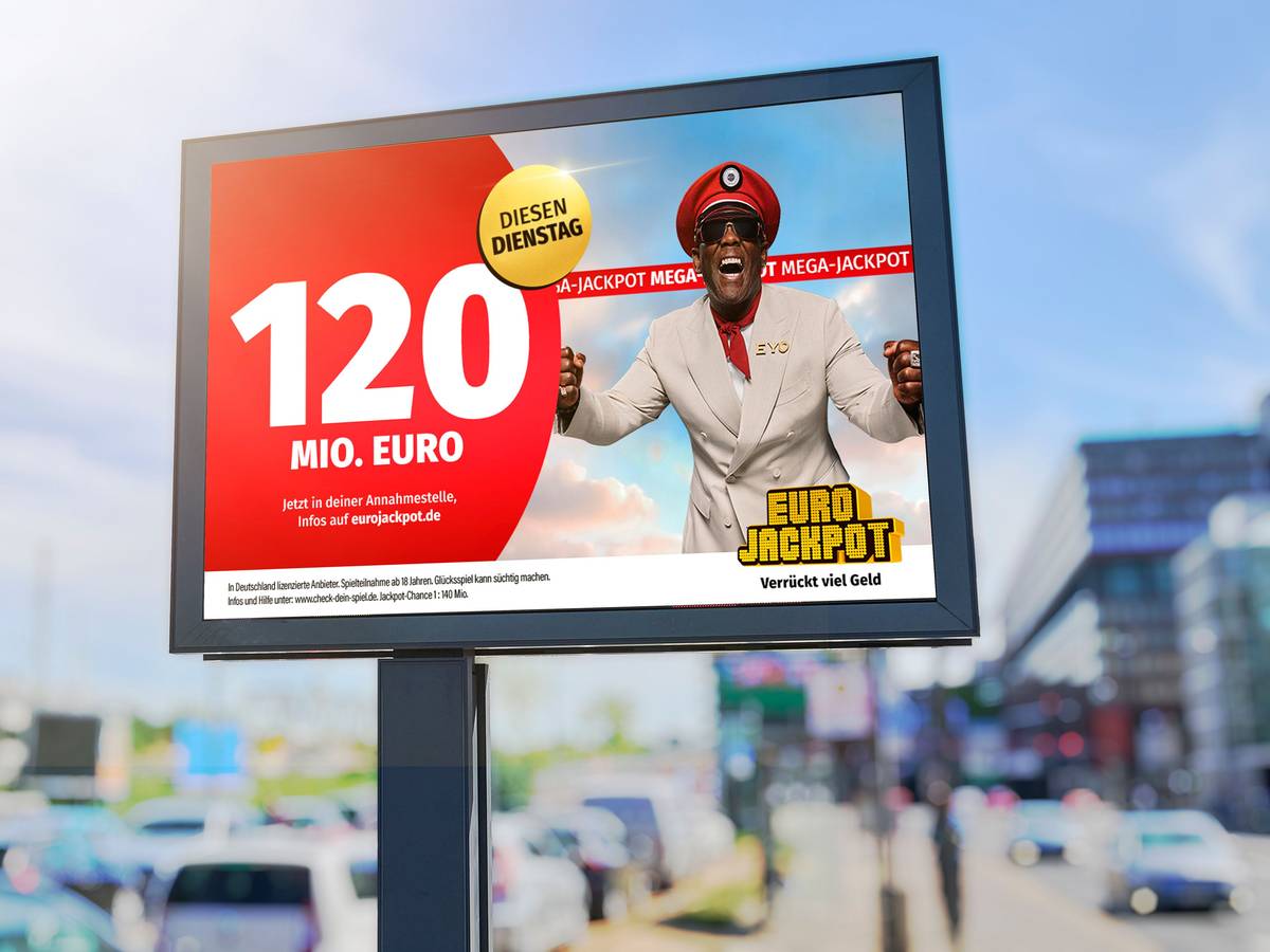 Eurojackpot-Großflächenwerbung mit dem Schriftzug „120 Mio. Euro“.