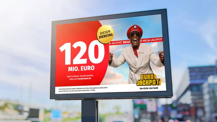 Eurojackpot-Großflächenwerbung mit dem Schriftzug „120 Mio. Euro“.