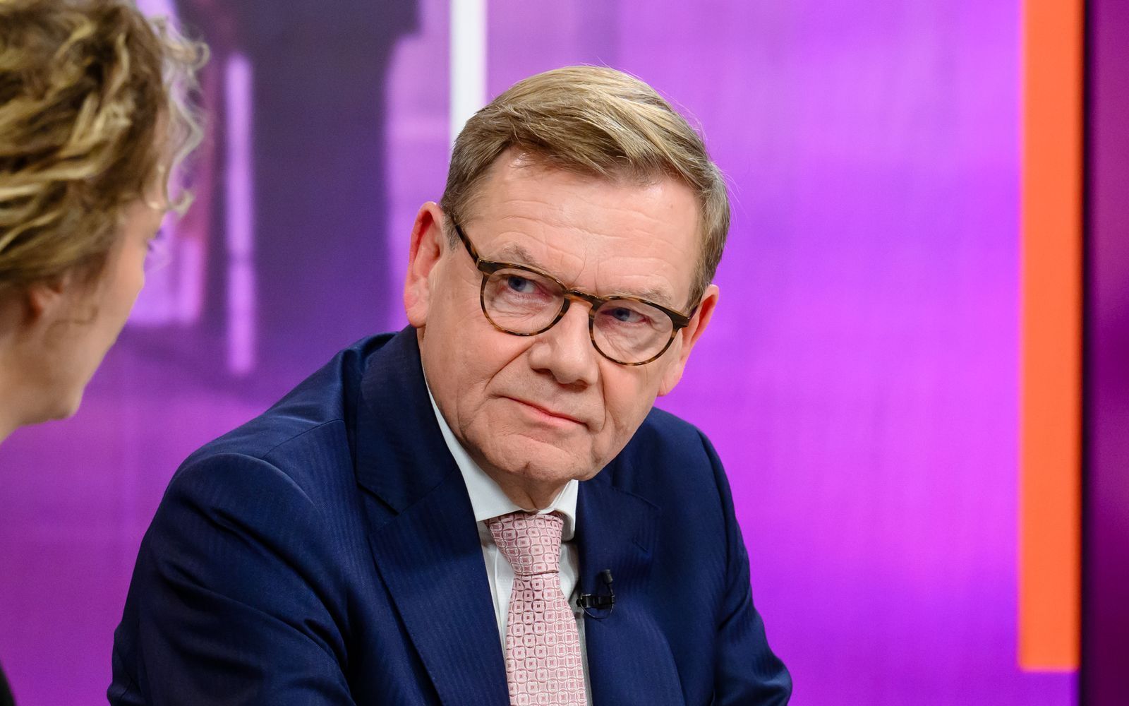 „Das Verhältnis zu den USA ist mehr ein Zweckbündnis geworden“, erklärte Außenminister Johann Wadephul (CDU) bei „Maybrit Illner“. „Wir hoffen, dass wir zu einem freundschaftlichen Miteinander wieder zurückkehren können.“ (Bild: ZDF/Svea Pietschmann )