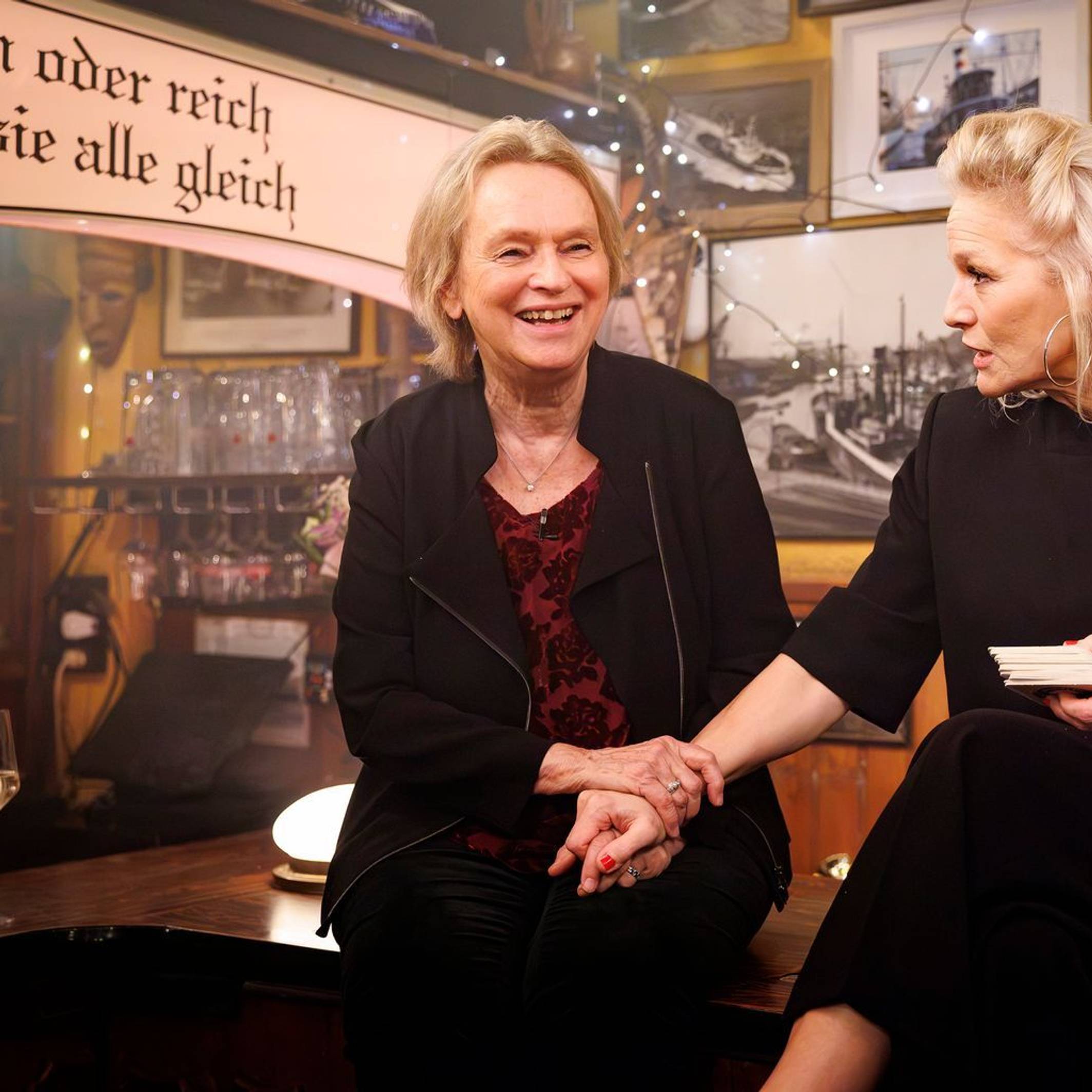 Elke Heidenreich äußerte sich bei „Inas Nacht“ zum Thema Gendern. (Bild: NDR/ Morris Mac Matzen)