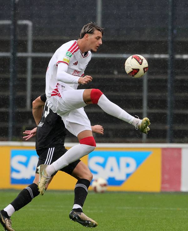Malek El Mala gegen Bergisch Gladbach.