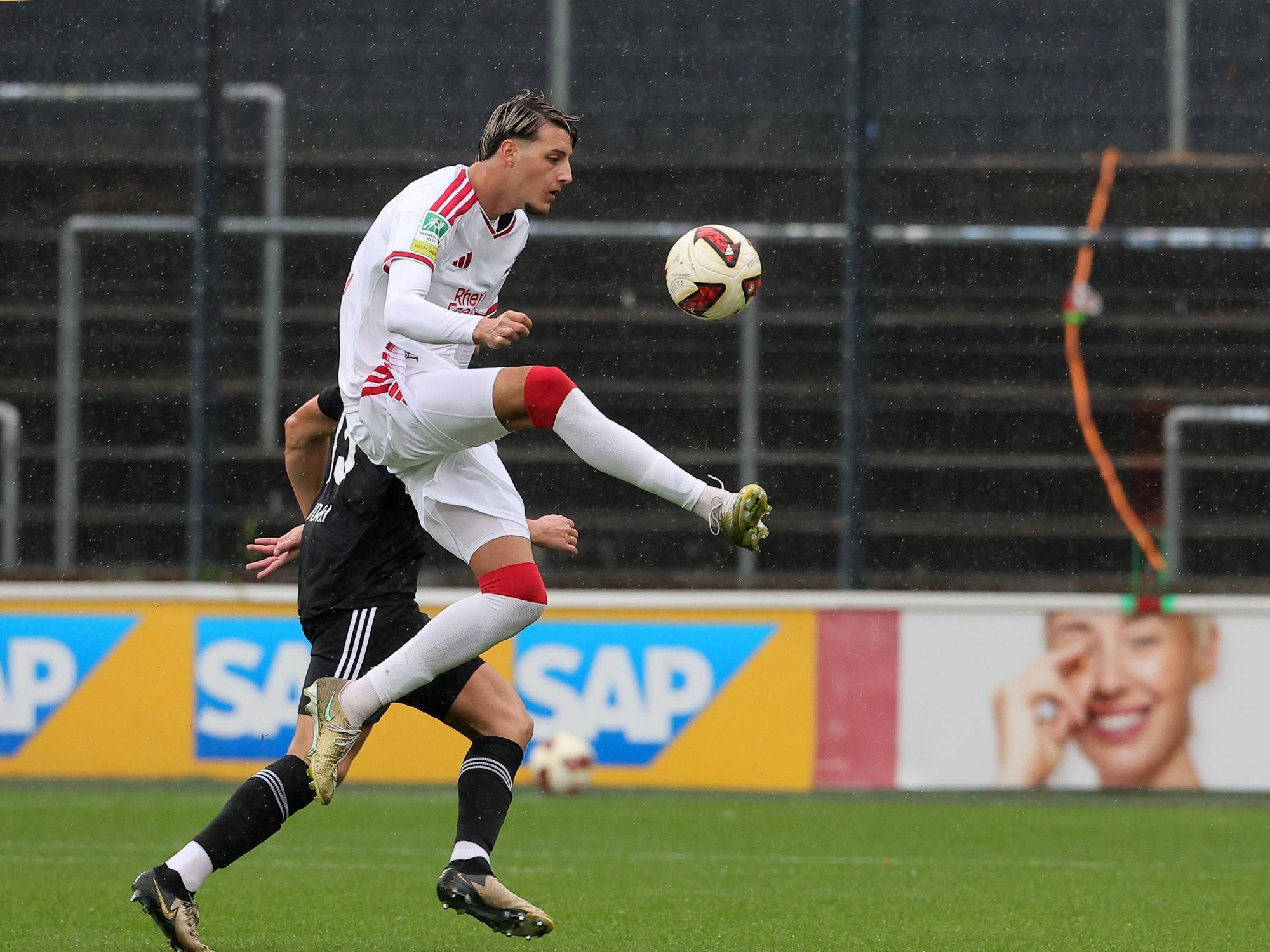 Malek El Mala gegen Bergisch Gladbach.
