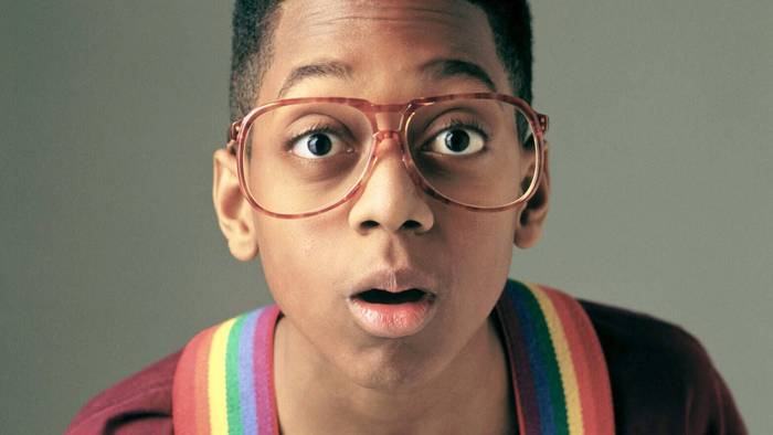 Jaleel White als Steve Urkel in der Kult-Comedy „Alle unter einem Dach“.