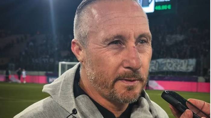 Christian Schaider mit blutiger Nase im Interview.