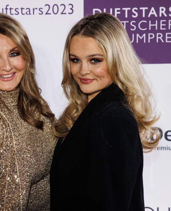 Frauke Ludowig mit Tochter Nele.
