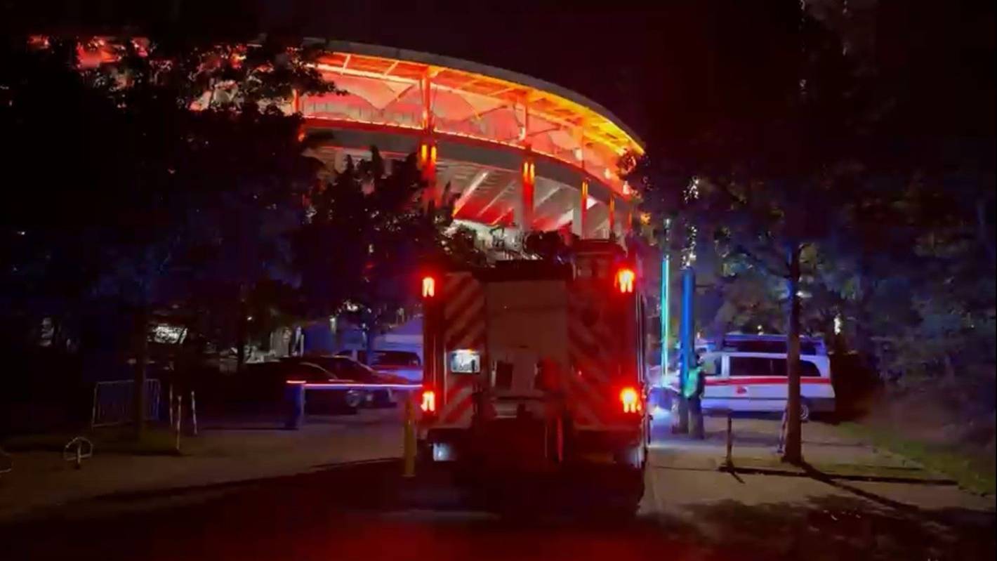 Die Feuerwehr rückte nach dem Spiel im Deutsche Bank Park aus; ein Evakuierungsalarm war plötzlich losgegangen.