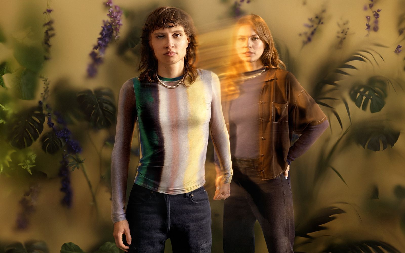 Emilia (Luna Jordan, links) würde in der Serie „Wake up“ alles dafür tun, um ihre ältere Schwester Clara (Alicia von Rittberg) aus dem Koma zurück ins Leben zu holen.  (Bild: ZDF und Janine Sametzky /Serviceplan)