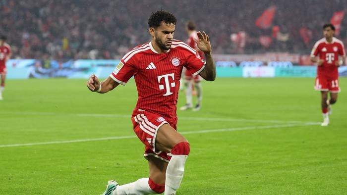 Bayerns Luis Diaz jubelt nach einem Treffer.
