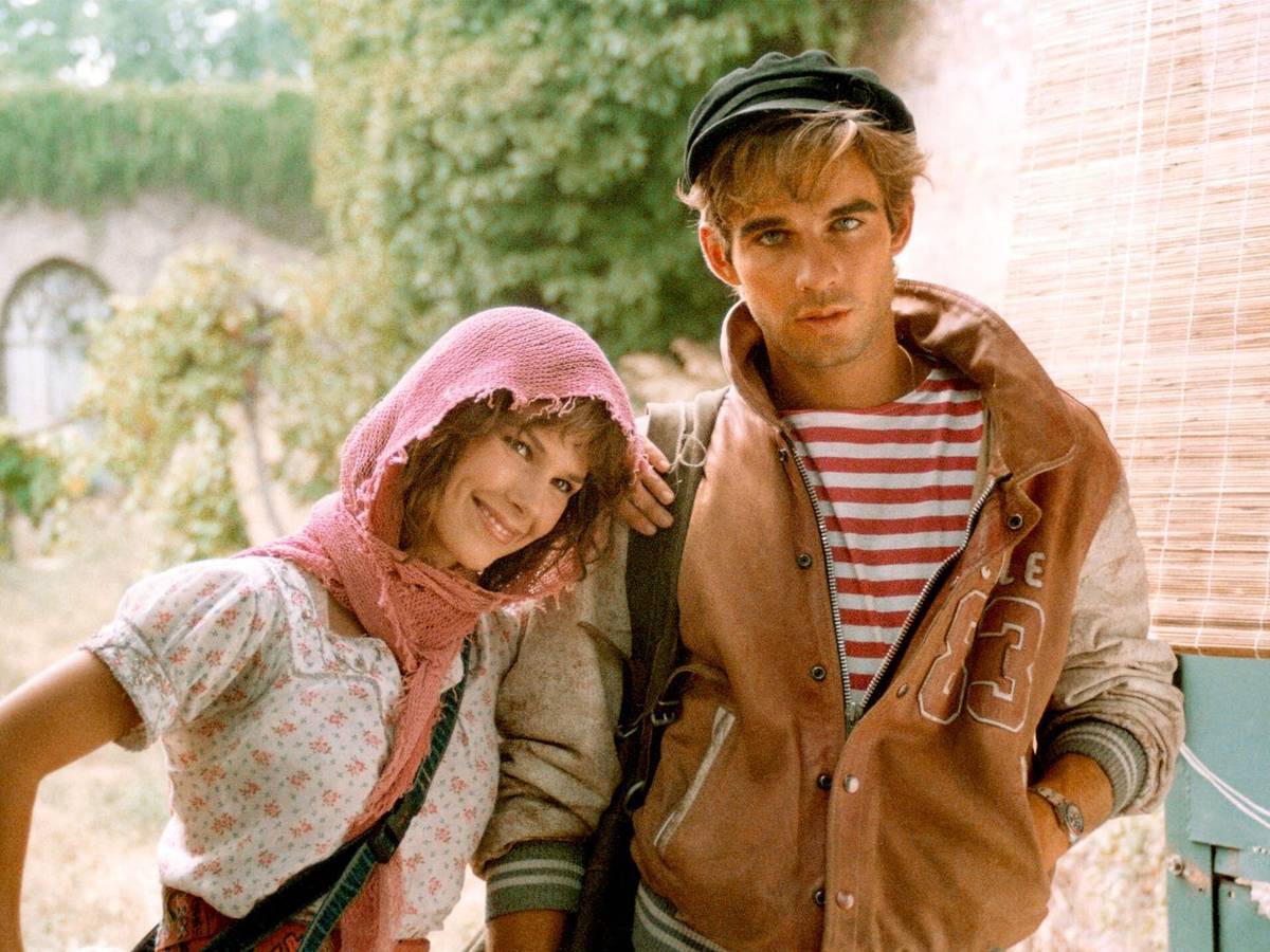 Eines der schönsten Märchen der 80er-Jahre: In „Cinderella 80“ (Samstag, 17. Oktober, 20.15 Uhr, MDR) spielten Bonnie Bianco und Pierre Cosso die Hauptrollen. (Bild: MDR/Drefa)