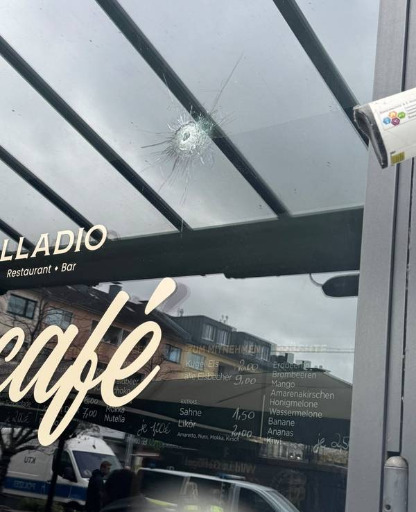 Unbekannte haben auf ein Restaurant in Köln-Rodenkirchen geschossen.