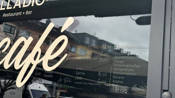 Unbekannte haben auf ein Restaurant in Köln-Rodenkirchen geschossen.