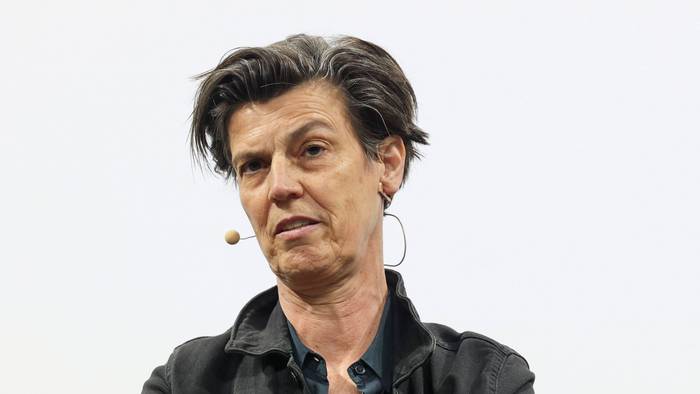 Bei der lit.Cologne Spezial sprach Carolin Emcke über ihr neues Buch „Was zählt ein Mensch?“. Das Foto zeigt die Autorin im Mai bei der Digitalmesse Re:publica in Berlin.