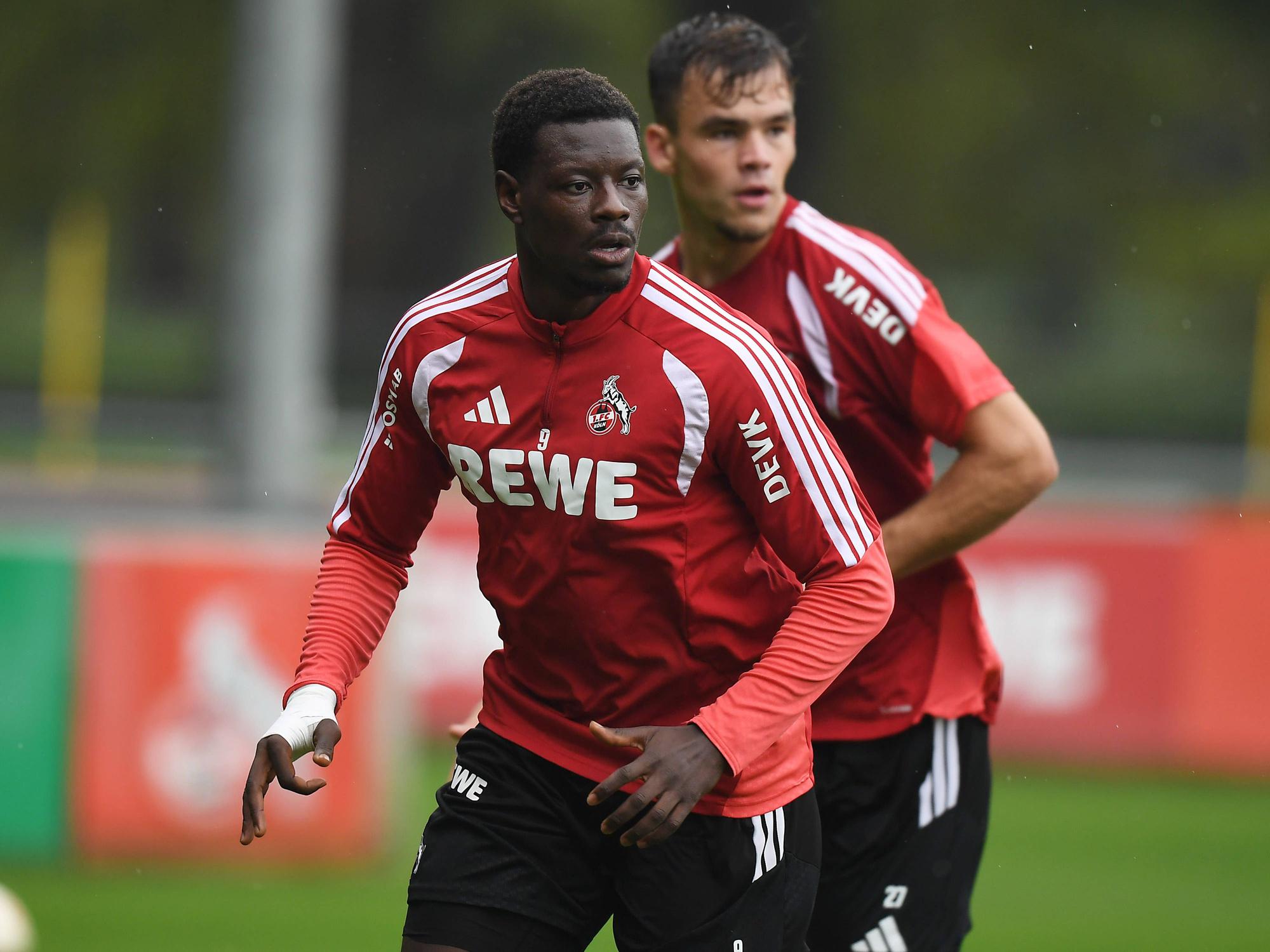 Thijs Dallings und Ragnar Ache im FC-Training.