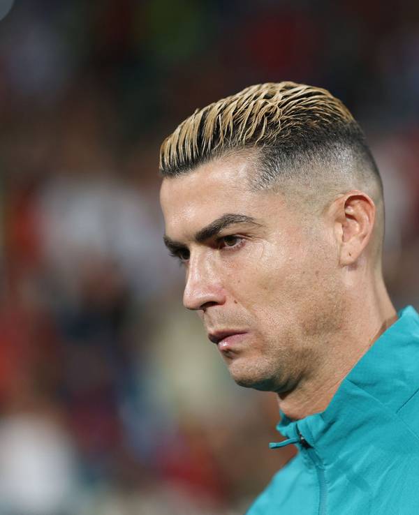 Cristiano Ronaldo mit angesäuerter Miene.