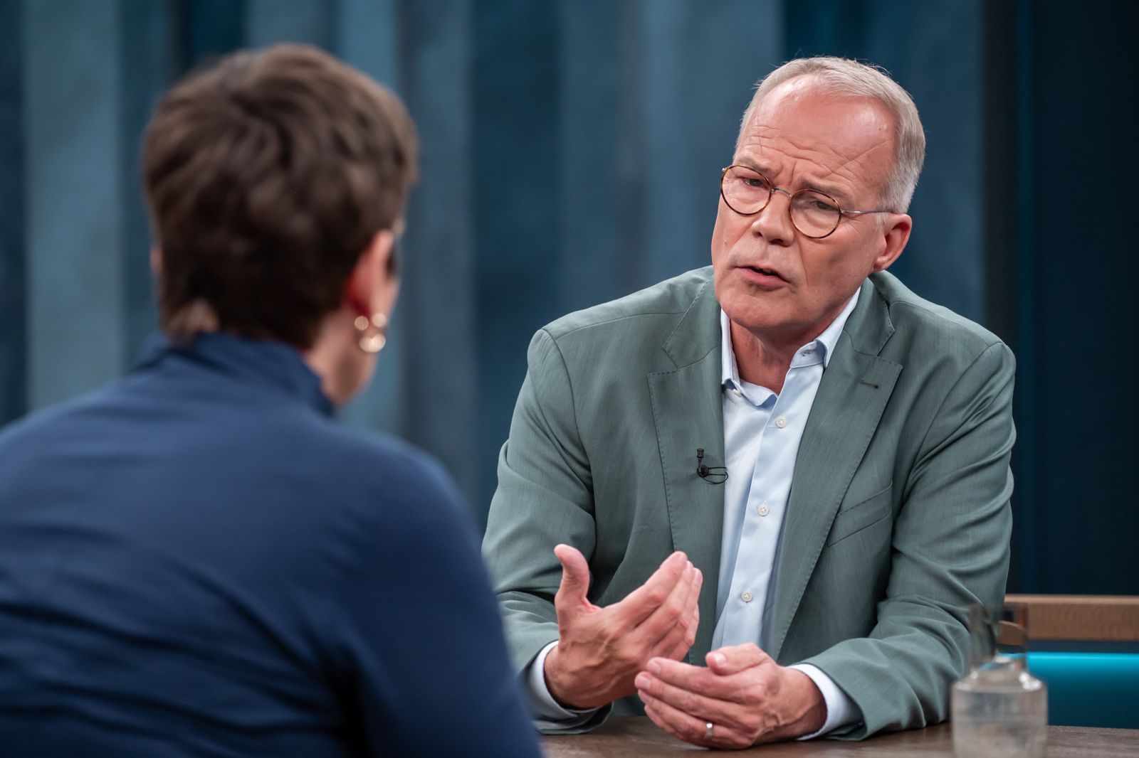 Selbst der Umgang des Koalitionspartners mit der SPD-Ministerin Bärbel Bas konnte Matthias Miersch nicht aus der Reserve locken. (Bild: ARD/Thomas Ernst)