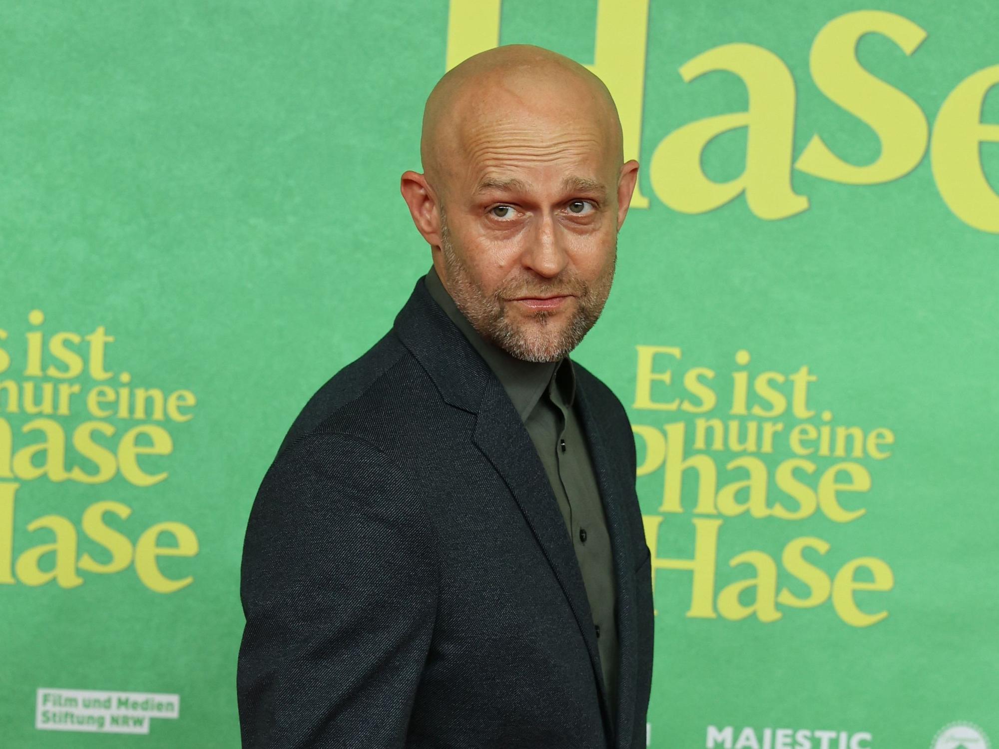 Jürgen Vogel auf dem roten Teppich.