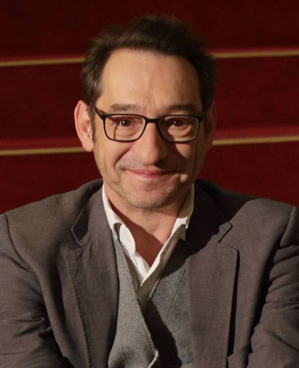 Boris Aljinovic wird als Kommissar Felix Stark zum „Tatort“ zurückkehren - nach zwölf Jahren Pause. (Bild: 2022 Getty Images/Heinz-Peter Bader)
