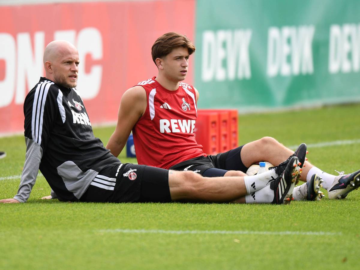 Trainer René Wagner musste im Sommer lange auf seinen Wunschspieler Mikey Moore warten; der Kölner Kader wurde erst spät fertig.
