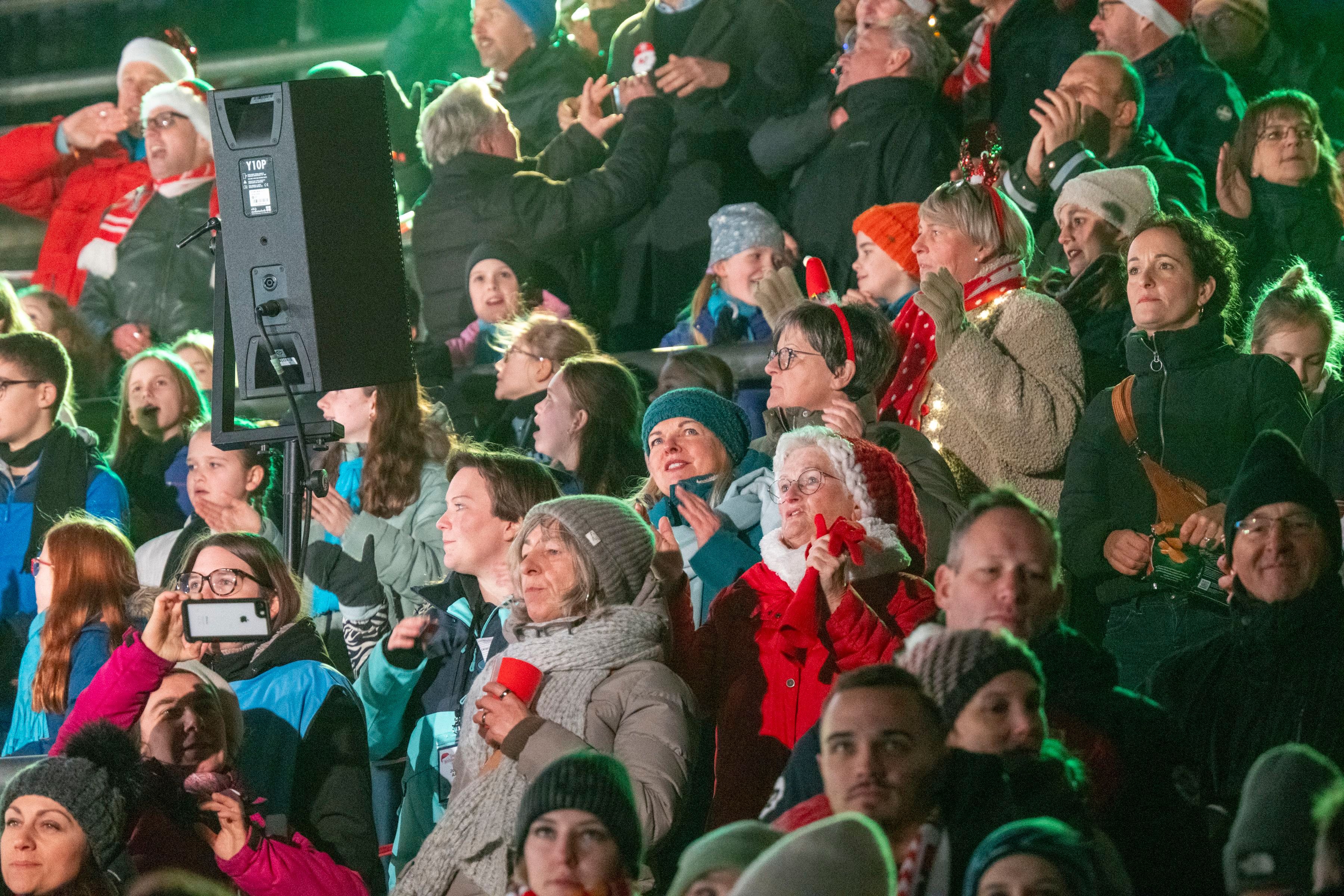 Super Stimmung bei „Loss mer Weihnachtsleeder singe“.