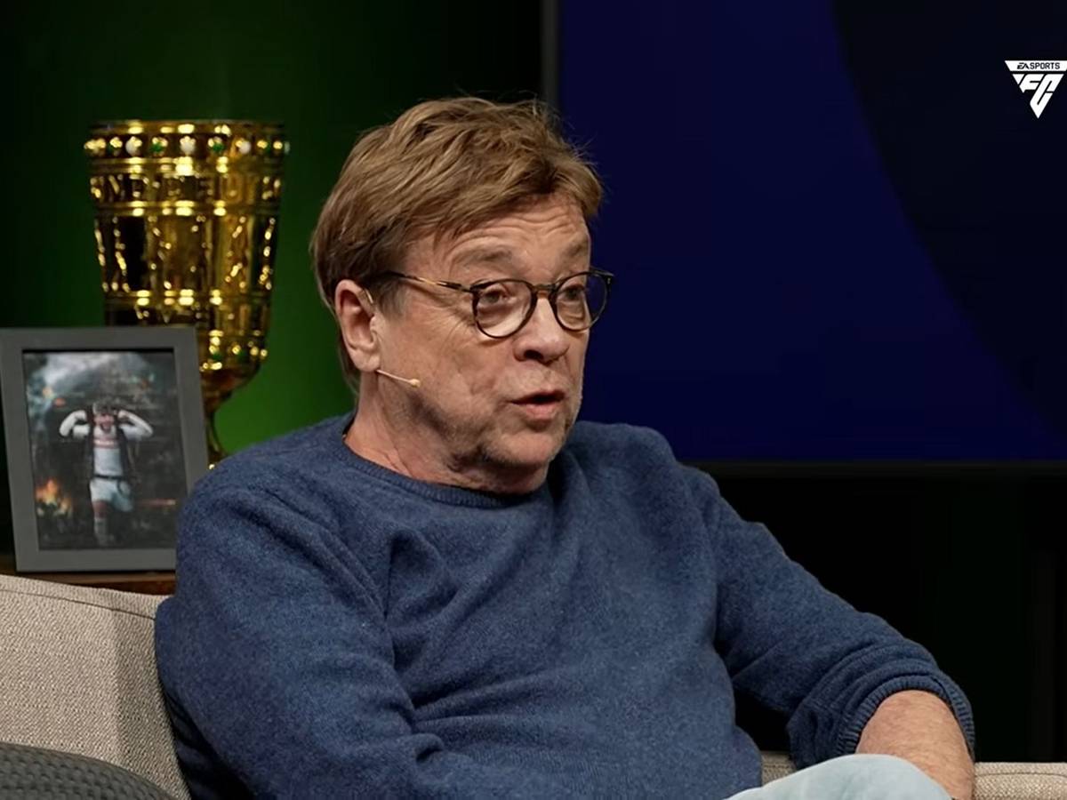 Zu Gast im TV-Studio: Béla Réthy.