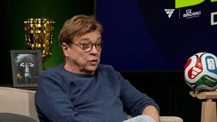 Zu Gast im TV-Studio: Béla Réthy.