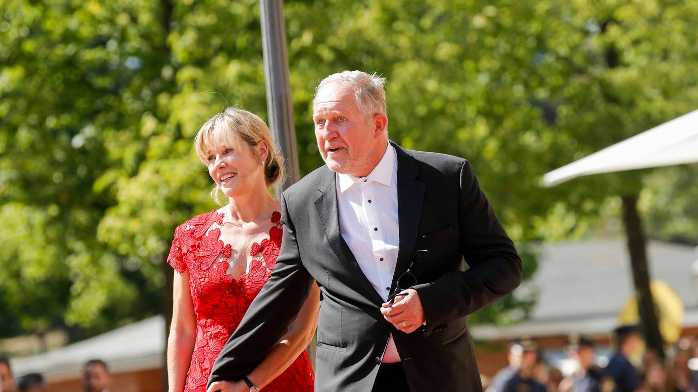 Harald Krassnitzer mit Ann-Kathrin Kramer / Eröffnung der Richard-Wagner-Festspiele 2019 am 25. Juli 2019 im Festspielhaus in Bayreuth.