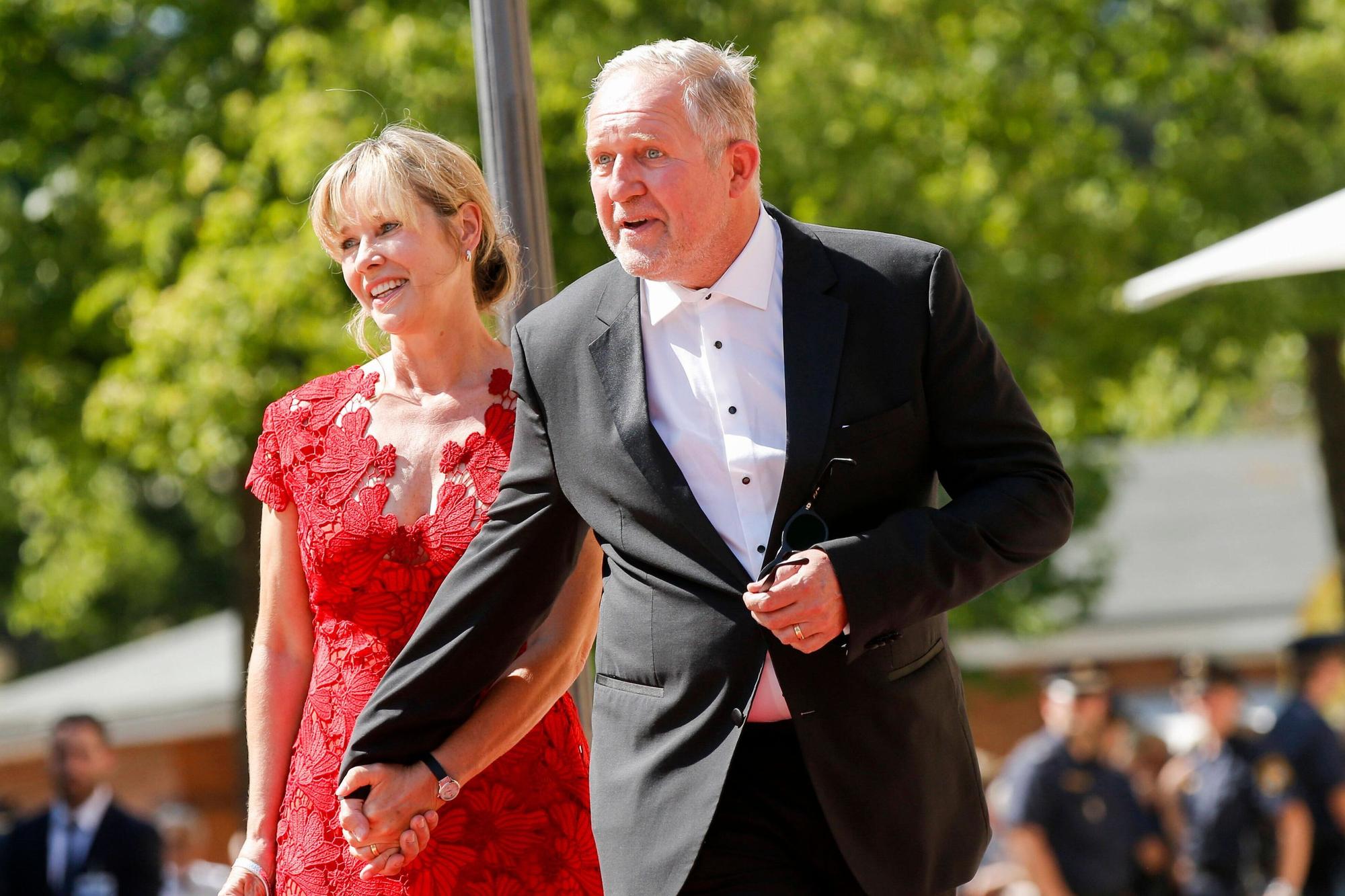Harald Krassnitzer mit Ann-Kathrin Kramer / Eröffnung der Richard-Wagner-Festspiele 2019 am 25. Juli 2019 im Festspielhaus in Bayreuth.