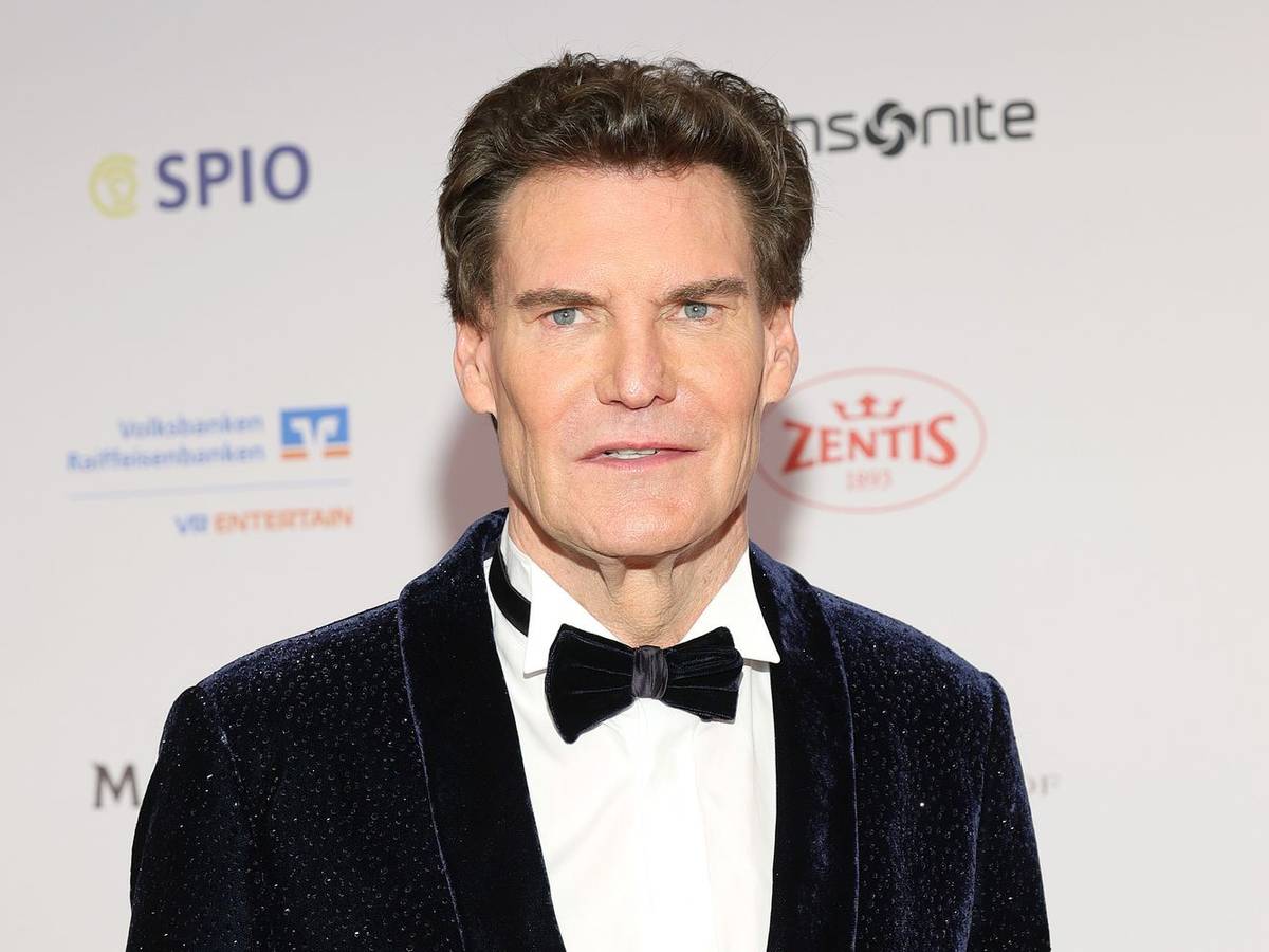 Carsten Maschmeyer zeigt auf Instagram, wie er in jungen Jahren aussah. (Bild: Getty Images / Andreas Rentz)