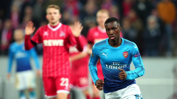 Eddie Nketiah im Trikot des FC Arsenal gegen den 1. FC Köln.