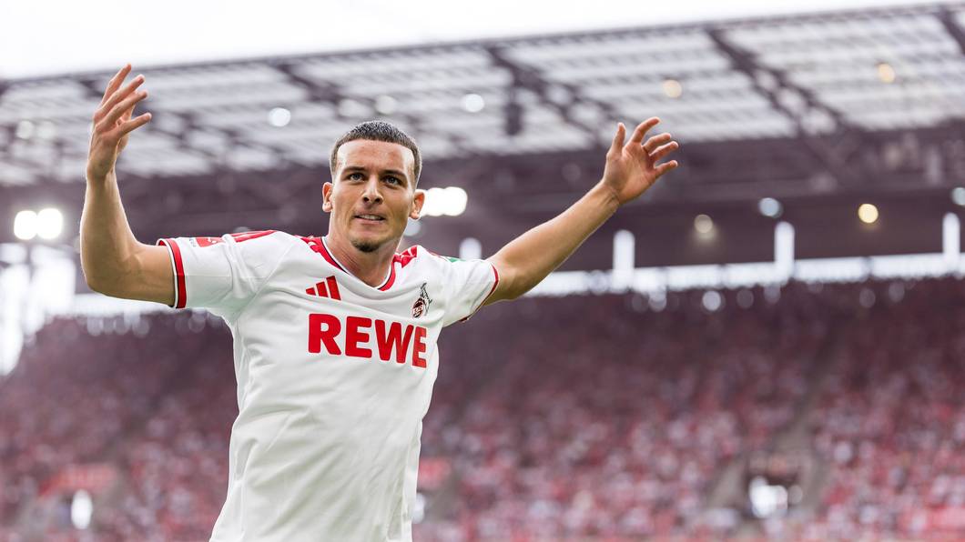 Said El Mala jubelt im FC-Trikot.