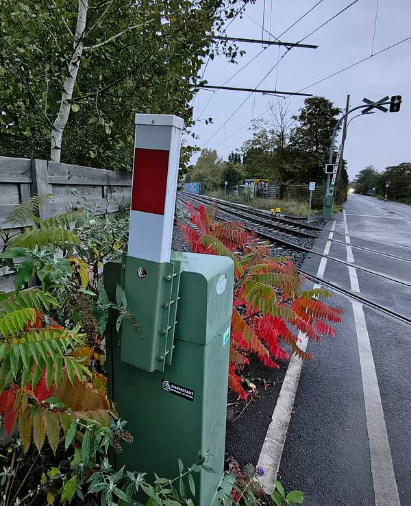 Kölns kürzeste Schranke in der „Simonskaul“ in Weidenpesch