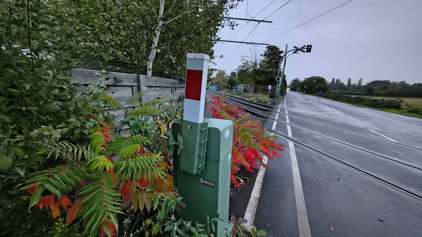 Kölns kürzeste Schranke in der „Simonskaul“ in Weidenpesch