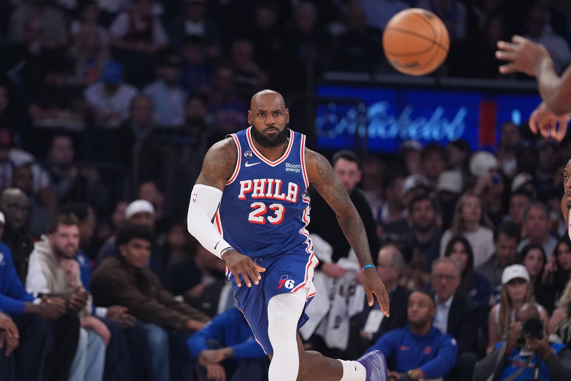 LeBron James spielt jetzt für die Philadelphia 76ers.