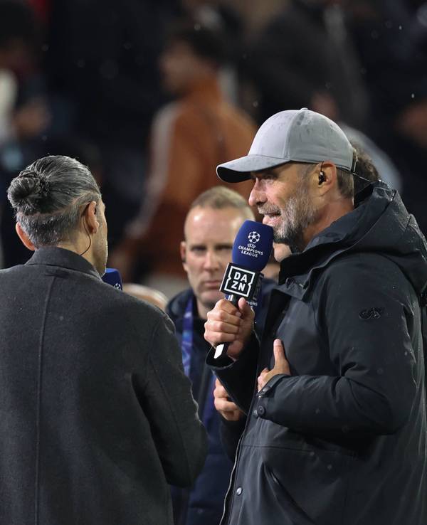 Jürgen Klopp im Interview bei DAZN.