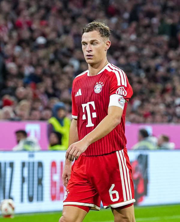Beim FC Bayern als Kapitän auf dem Platz: Joshua Kimmich.