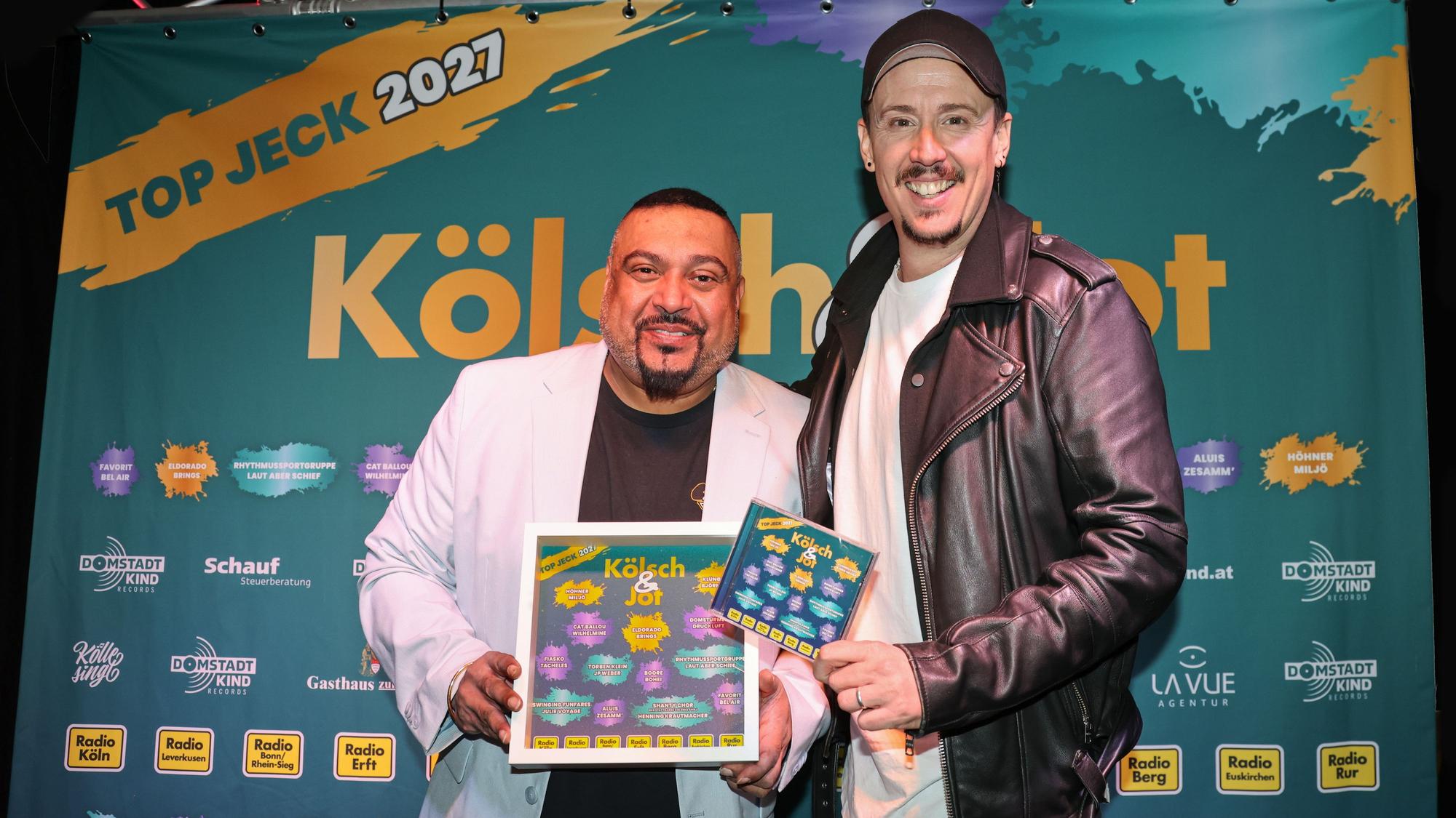 Elvis Katticaren und Manuel Sauer präsentieren den Sampler „Kölsch & Jot – Top Jeck 2027“.