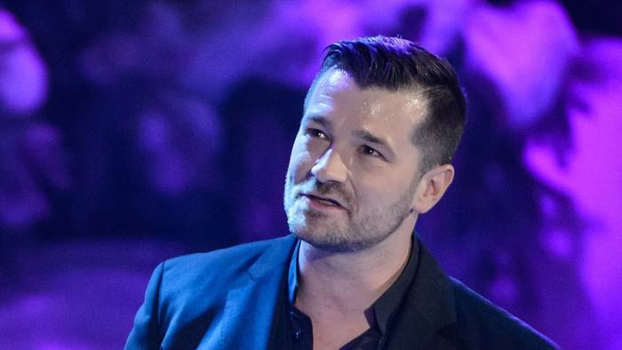 Im gemeinsamen Podcast mit Lucas Cordalis und Joelina Drews hat Achim Petry (Bild) verraten, sich seinen Ehering tätowieren lassen zu wollen. (Bild: 2016 Getty Images/Jens Schlueter)