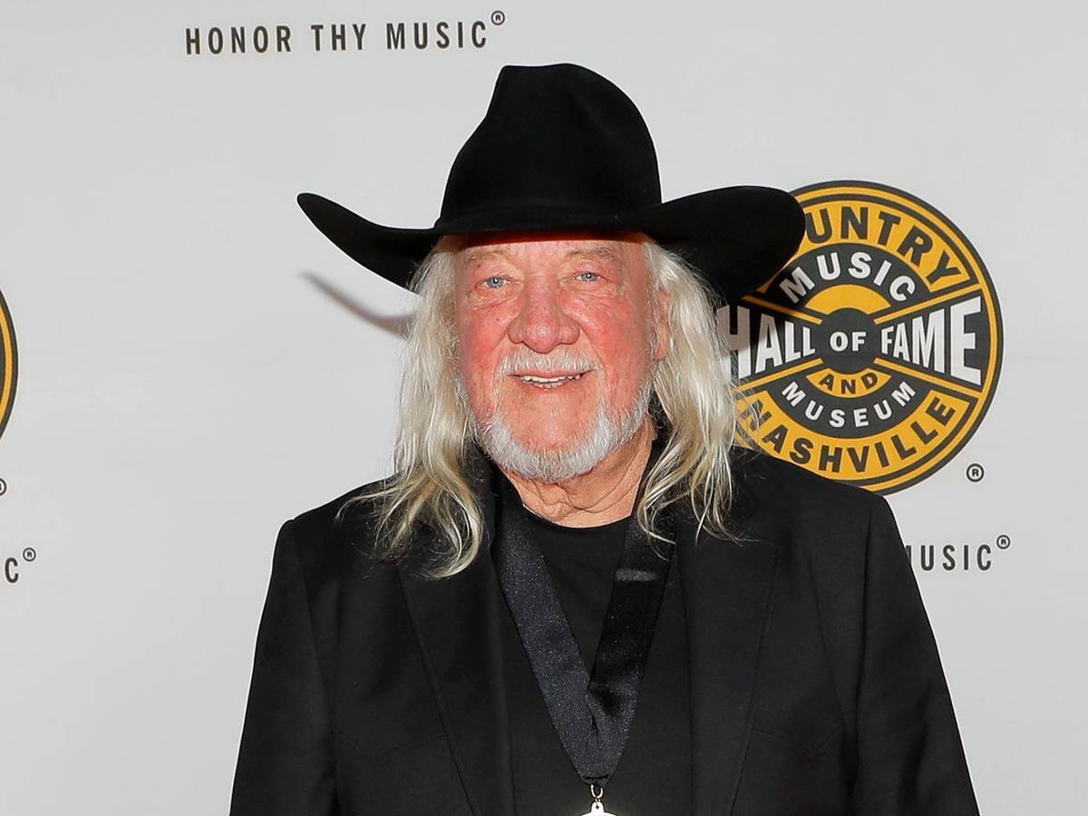 Countrysänger John Anderson ist mit 71 Jahren gestorben. (Bild: Getty Images / Tibrina Hobson)