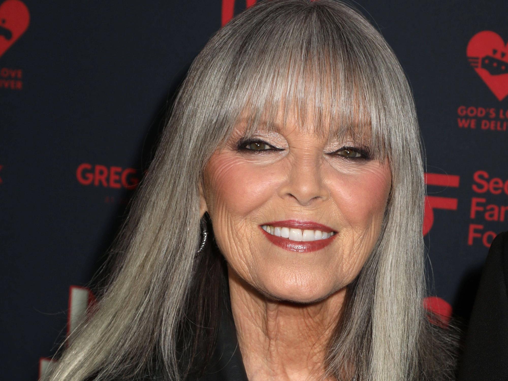 Pat Benatar posiert.