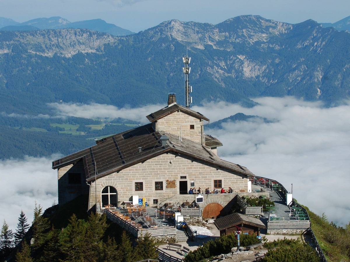 Das Kehlsteinhaus, aufgenommen am 21.06.2004 auf dem 1835 Meter hohen Kehlstein oberhalb von Berchtesgaden.