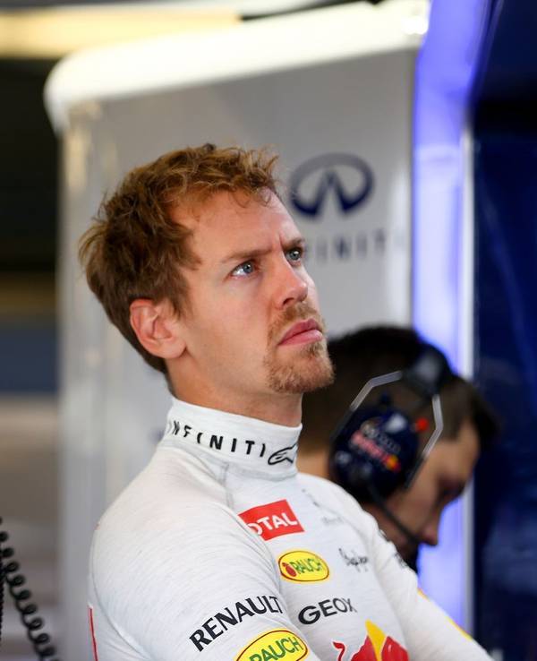Sebastian Vettel (rechts) und Dr. Helmut Marko arbeiteten erfolgreich beim Formel-1-Rennstall Red Bull zusammen. (Bild: 2014 Getty Images/Clive Mason)