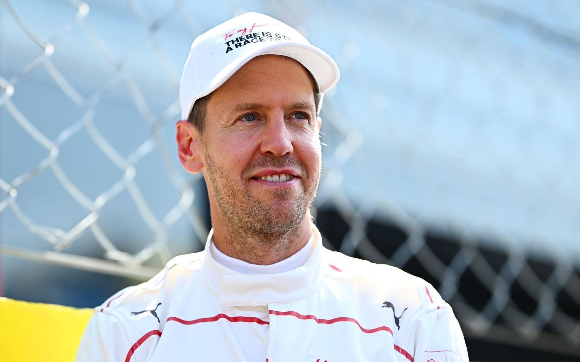 Einst war Sebastian Vettel ein gefeierter Formel-1-Held - nun gehört er zu ihren Kritikern. (Bild: 2026 Getty Images/Guido De Bortoli)