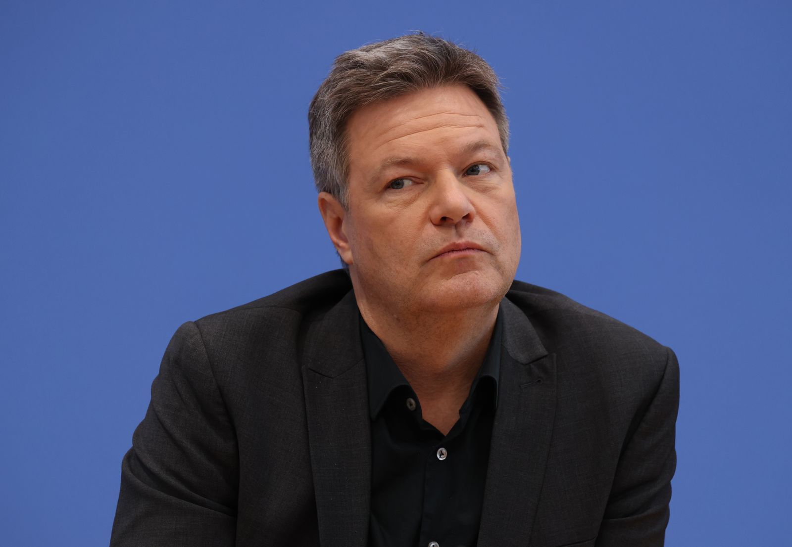 Robert Habeck (Bild) hat sich zum Engagement von Sebastian Vettel geäußert. (Bild: 2025 Getty Images/Sean Gallup)