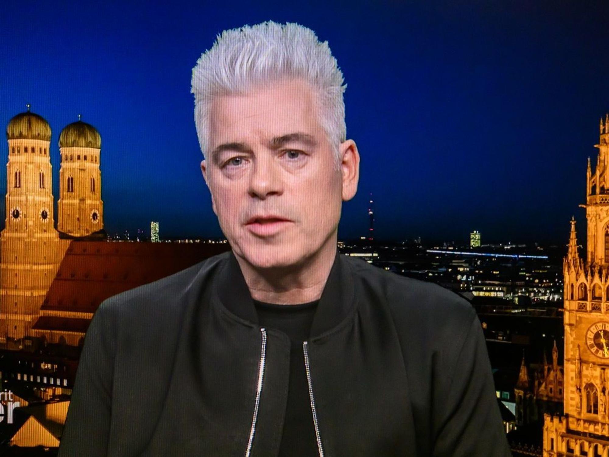Der Comedian Michael Mittermeier versuchte sich als Politologe und Stimme der Vernunft. (Bild: ZDF/Svea Pietschmann )