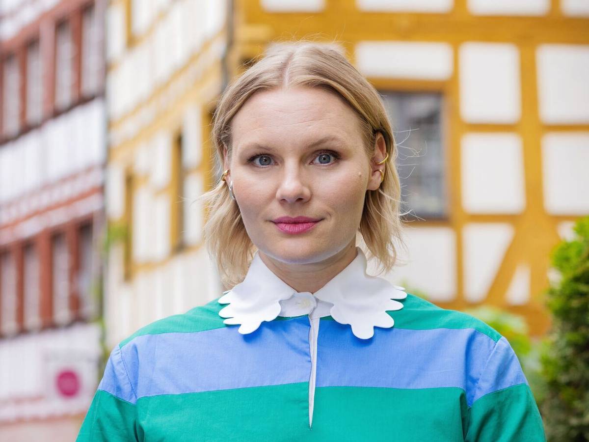 Am Sonntag feiert Schauspielerin Rosalie Thomass ihren Einstand als Hauptkommissarin Emilia Rathgeber im Nürnberger „Tatort“. (Bild: BR/Markus Konvalin)