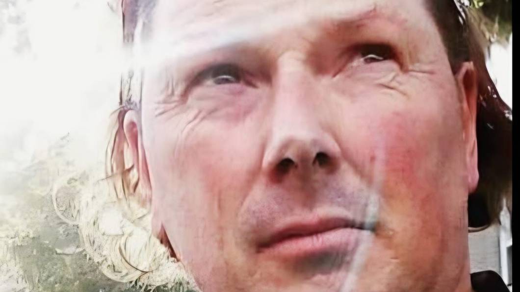 Herbert G. wurde von mehreren Personen angegriffen und brutal verprügelt. An den Folgen zerbrach er.