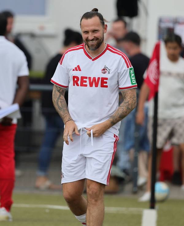 Marco Höger im Einsatz für die FC-Traditionsmannschaft.