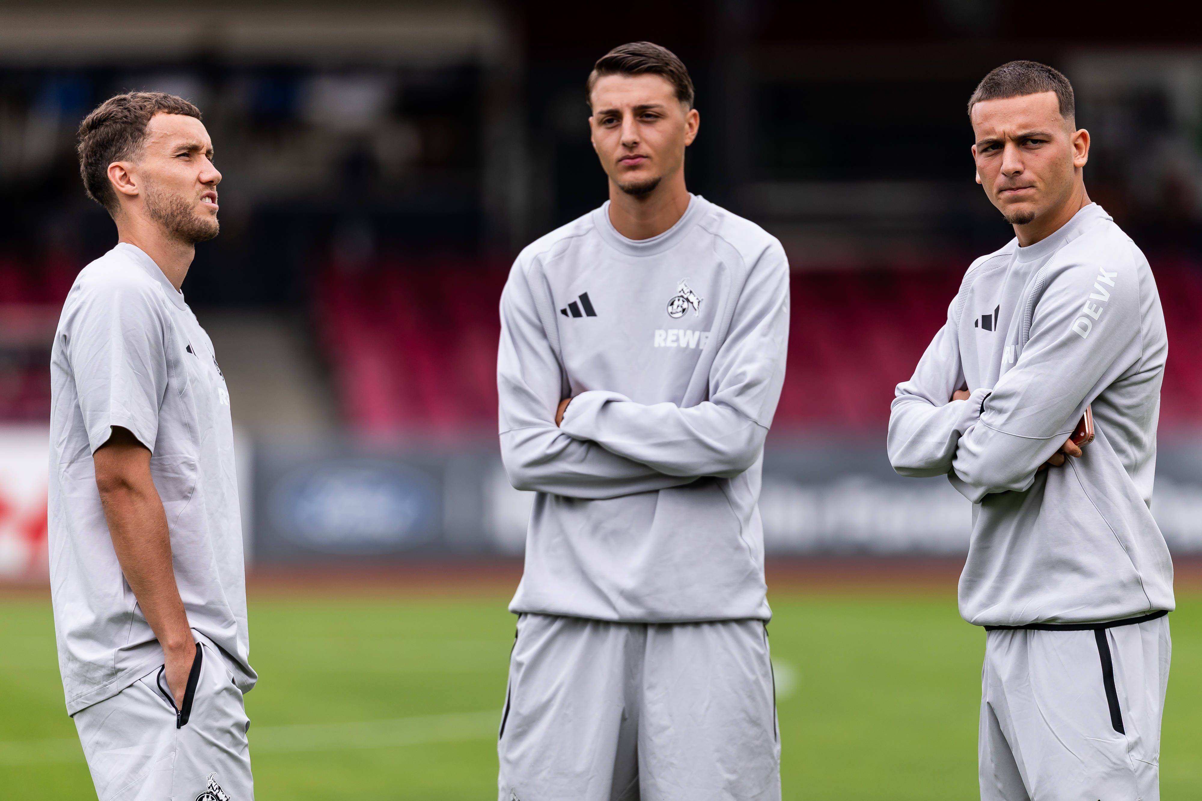 Malek El Mala mit Said und Luca Waldschmidt.